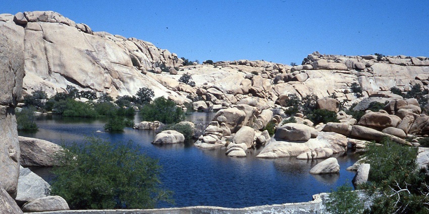 An image of one of the best places near the Joshua Tree National Park, Barker Dam.