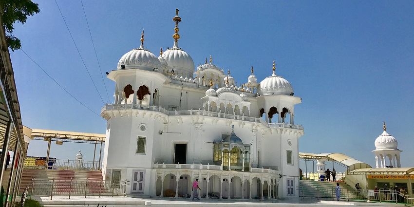 learn about the Sikh martial arts at Hola Mohalla being held at Anandpur Sahib