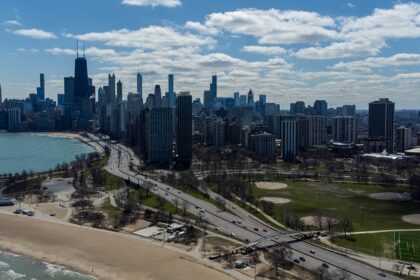 An aerial picture of the North Avenue Beach with the Chicago skyline in background