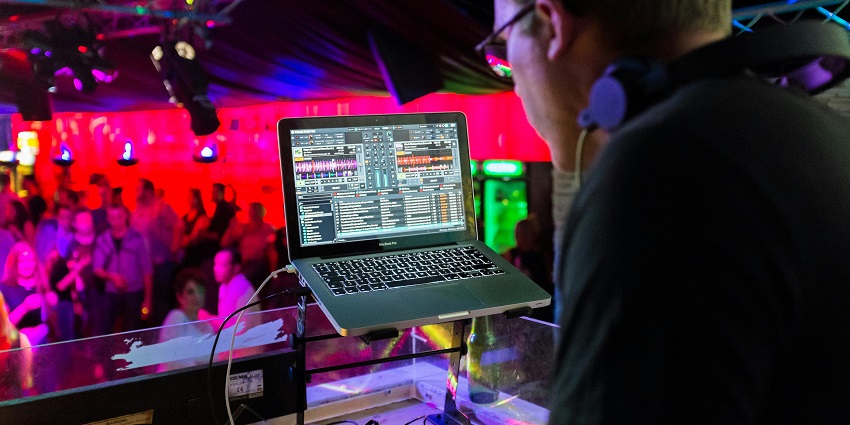 Switzerland Nightlife offers lively clubs & cultural events in Bern.