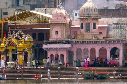 A picture of a temple, which is one of the best places to visit in Mathura.