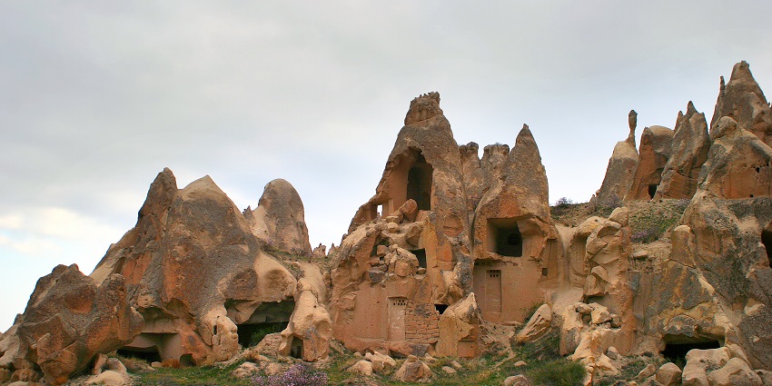 The best time to visit the Museum Hotel in Cappadocia, Turkey is from April to June