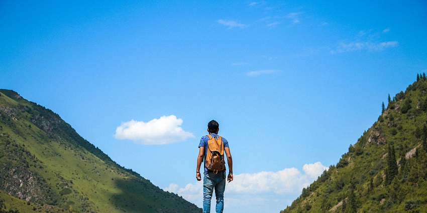 An image illustrating the lush greenery during the best time for trekking in Rajmachi