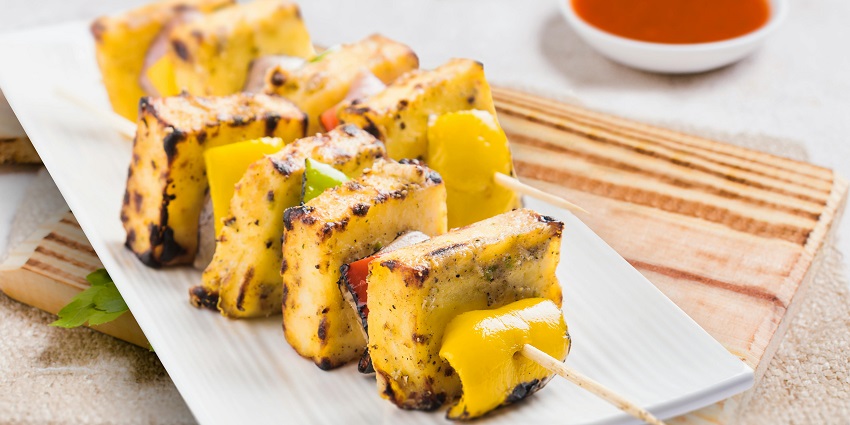 Big Ben Restaurant - a casual dining spot is known for global cuisine and ambience.