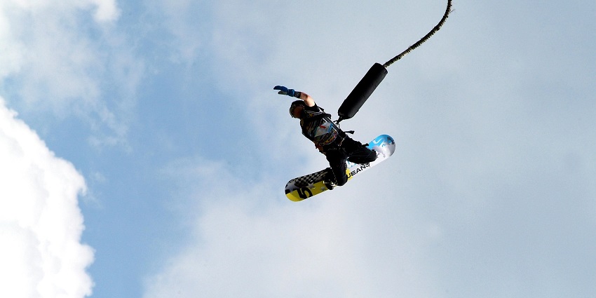 Leap with bungee jumping at some of the jaw-dropping destinations in New Zealand.