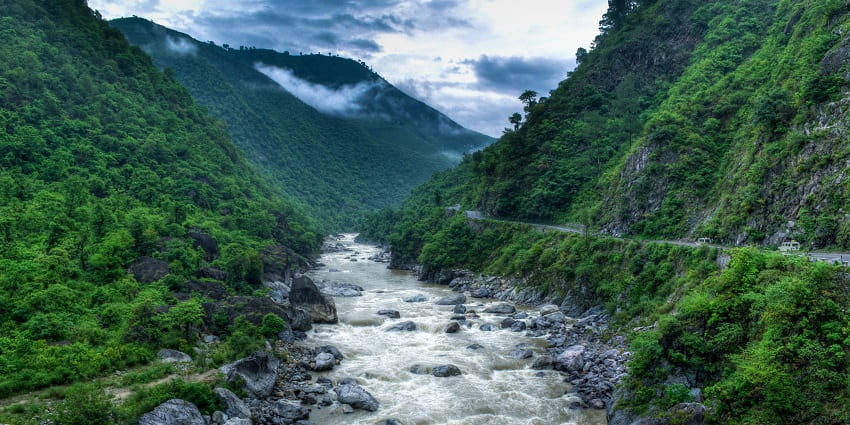 The best camp in Almora with basic amenities and scenic surroundings.