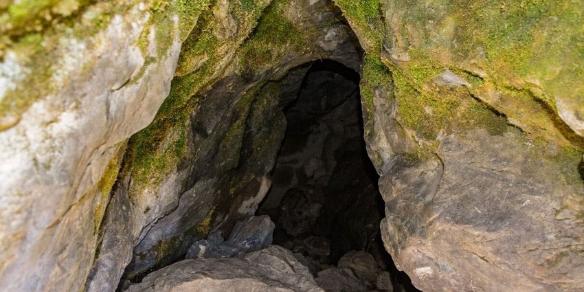 Explore the mysterious limestone caves with unique formations and adventure appeal.
