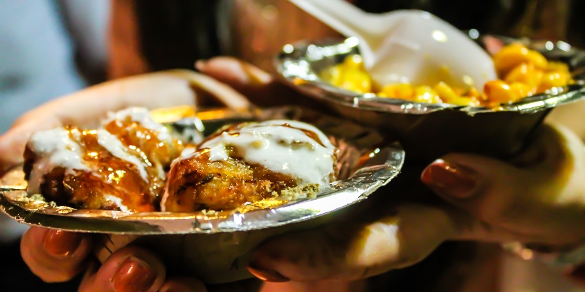 Tangy and spicy street food mix bursting with flavours.
