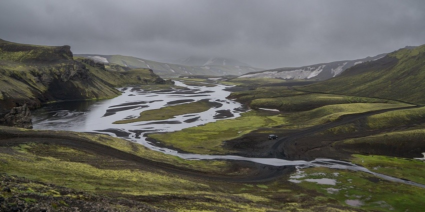 A picture of the stunning Chengalrayan Hills, is a great spot for trekking enthusiasts.