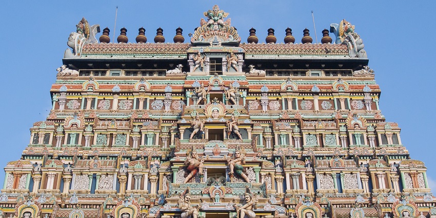 Places to visit near Kumbakonam feature a town famous for its majestic Nataraja Temple and culture.