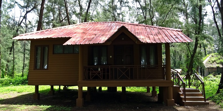 Corbett Jungle Lore provides eco-friendly accommodations in natural surroundings while camping in Jim Corbett