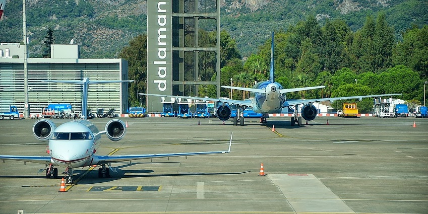 Regional airports in Turkey offer connections to Mediterranean destinations and resorts.