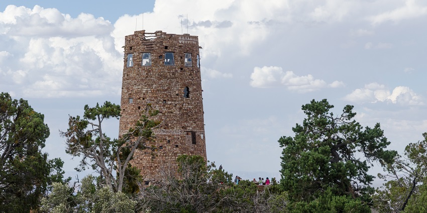 Desert View Tower at Grand Canyon, a must-see among famous places near Grand Canyon