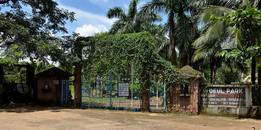 Front of the Deul Park, Gourangapur, one of the best offbeat tourist places near burdwan