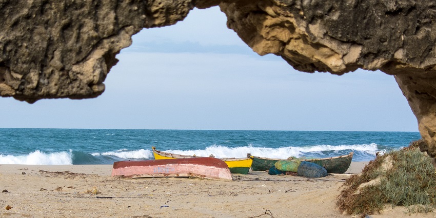 Unique water sports experiences at the scenic Dhanushkodi beach.