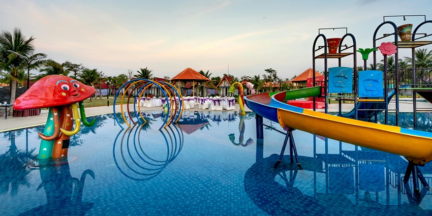 Image of Amusement Park with Accessories in a Pool - one of the things to do in durgapur