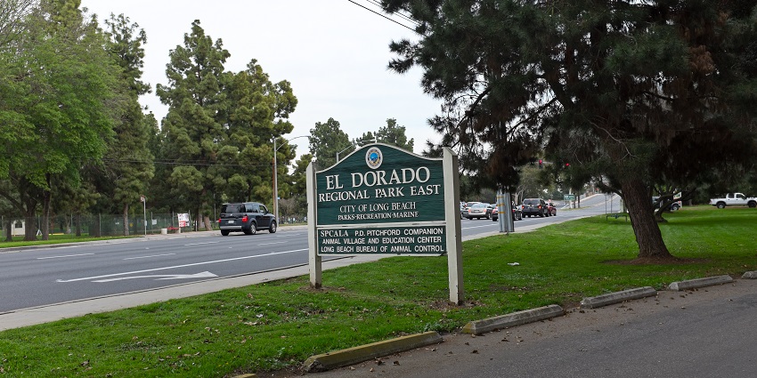 A signpost for El Dorado Regional Park East highlighting the park's connection to nature