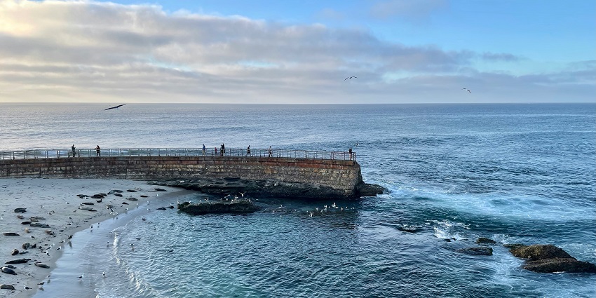 A view of deep blue waters at La Jolla Cove - one of the things to do in San Diego.