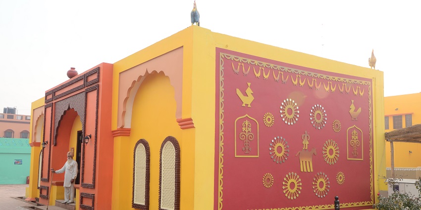 head to Sadda Pind to get the authentic village life of Punjab