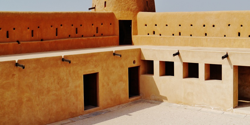 The best things to do in Qatar include exploring the historic fort showcasing Qatar’s archaeological and cultural significance.