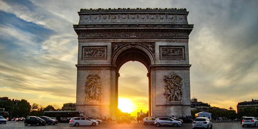 Historic monument honouring French soldiers is among the best things to see in Paris, with panoramic city views.