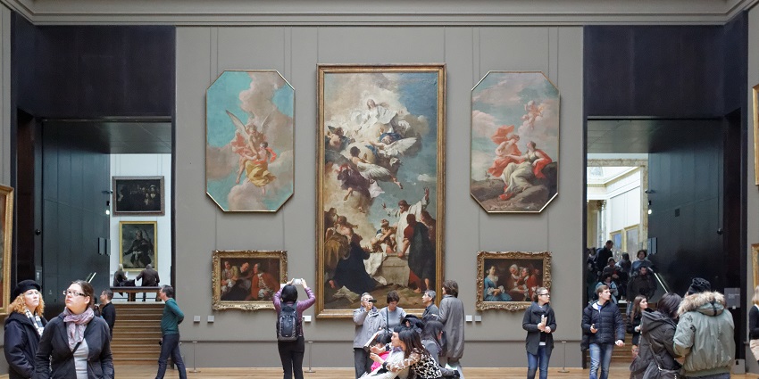 Discover world-class art and history in Paris's renowned museums.