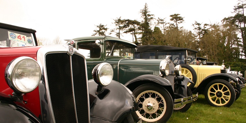 Things to do in Amman Jordan include visiting the museum displaying rare vintage cars and historical automotive exhibits.