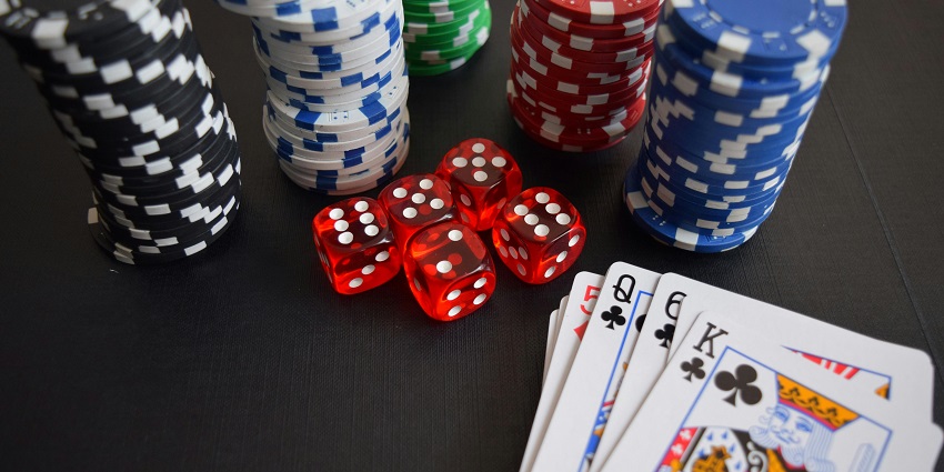 Thrilling casino experience offering poker and various gaming options.