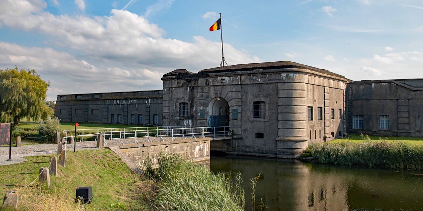 Historical site showcasing Belgium’s wartime history and memorials and authentic artifacts