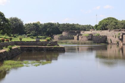 An image of a majestic fort in Tamil Nadu, showcasing its beauty among the forts in Tamil Nadu