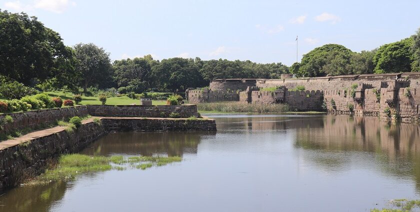 An image of a majestic fort in Tamil Nadu, showcasing its beauty among the forts in Tamil Nadu