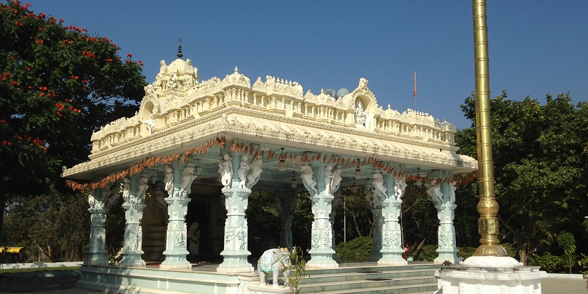 An image of Ganesh Temple, one of the most holy Ganesh temples in Kolkata.