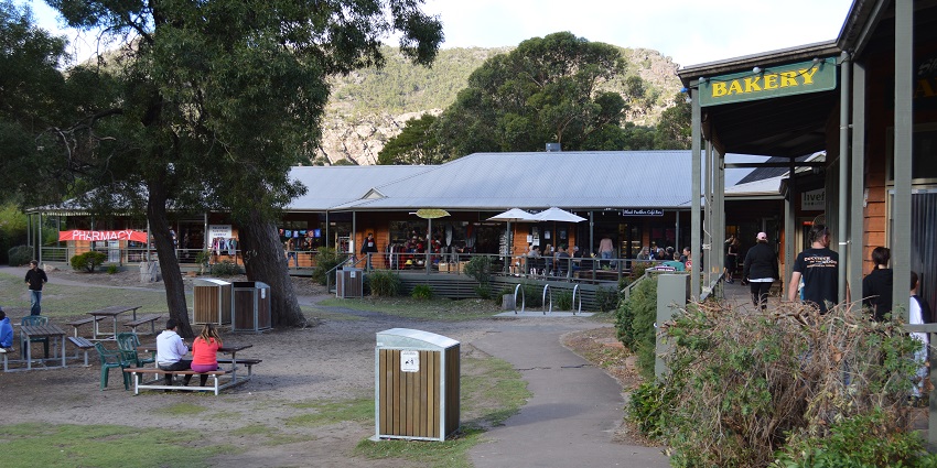 The welcoming village of Halls Gap with scenic views.