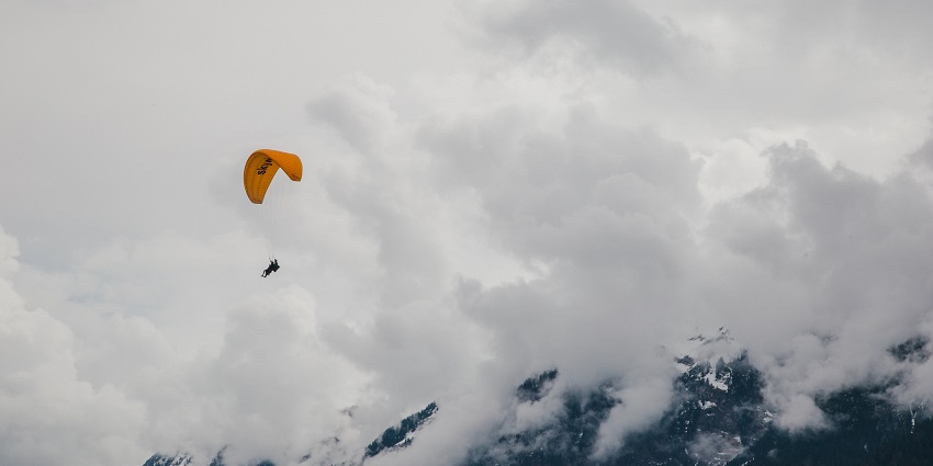 Paragliding in Interlaken offers panoramic vistas of the Interlaken and Jungfrau region.