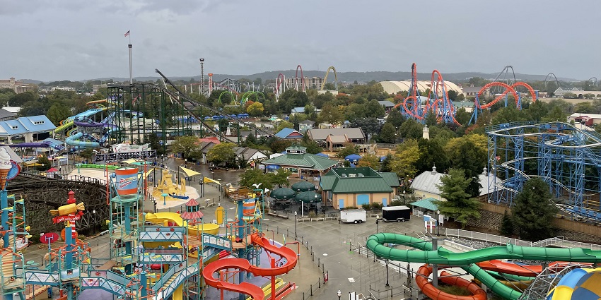 An image showing the main entrance of Hersheypark, a fun spot in the USA.