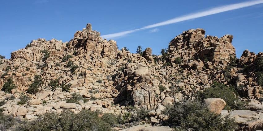 An image of the Hidden Valley, a famous place near the Joshua Tree National Park, in California.