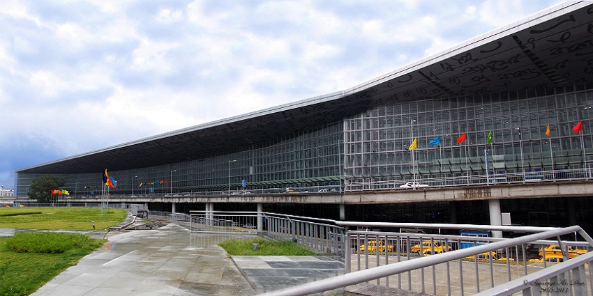 A picture of a Netaji Subhas Chandra Bose International Airport near the Mayapur Temple.