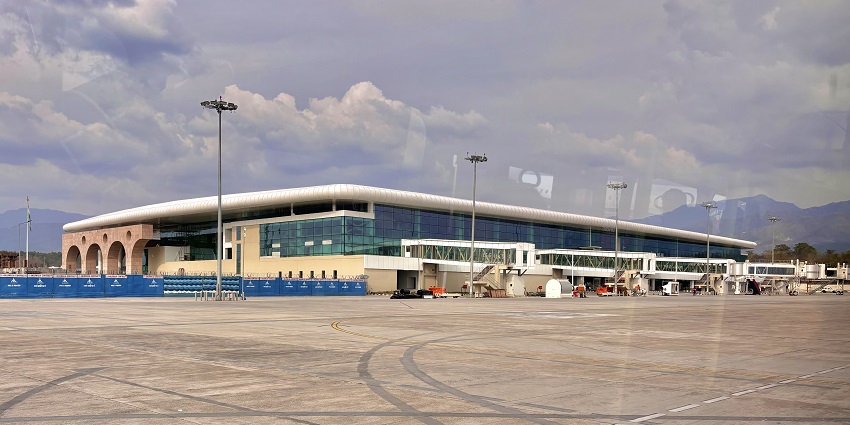An image of Jolly Grant Airport which is one of the ways to reach Madmaheshwar Temple.