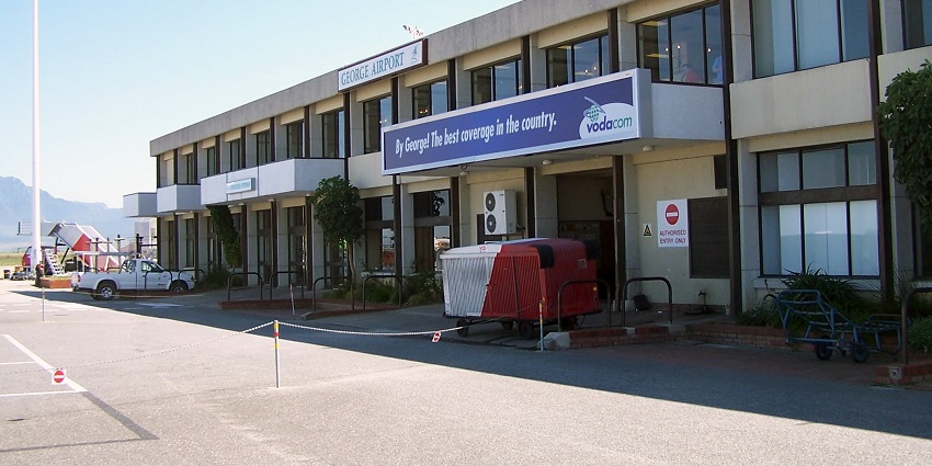 An image of George Airport which is the nearest airport to the Cango Caves.