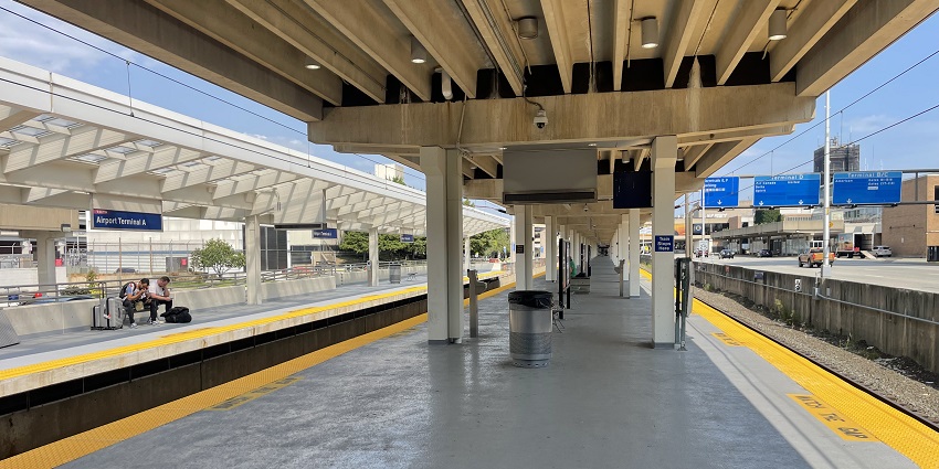 An image of Philadelphia international airport station with clean surroundings during day time
