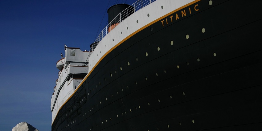 The front view of the Titanic Museum in Branson, Missouri, featuring the iconic ship's bow design.