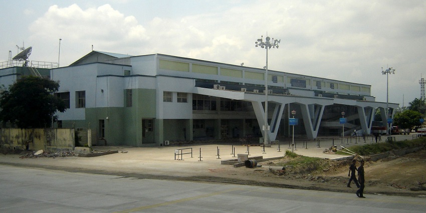 Bagdogra Airport is the nearest airport to Neora Valley National Park.