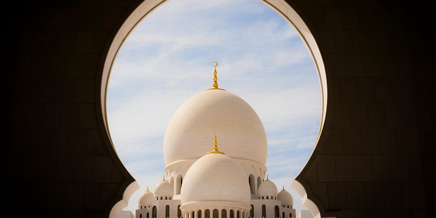 Community members govern the Huntingdale Mosque in Melbourne