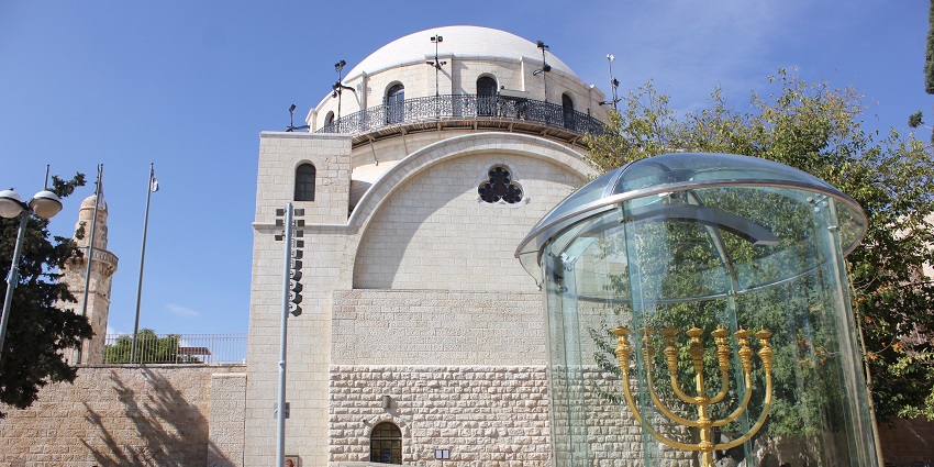 Hurva synagogue is among the best temples in Israel, rebuilt after destruction.