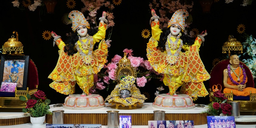 Famous temples in Bahrain with devotion to Lord Krishna and vibrant prayers.