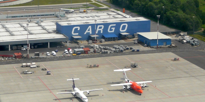 Airport cargo terminal handling freight and logistics in Istanbul.