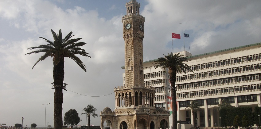 The iconic landmark of İzmir located in Konak Square, a historic symbol.