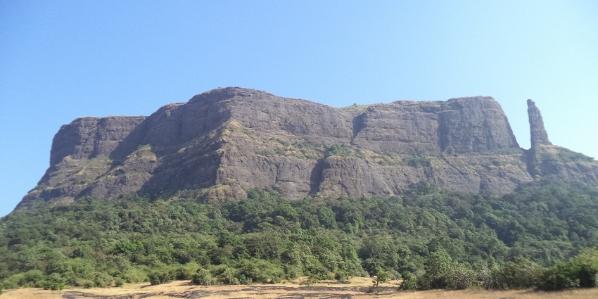 Majestic view from Jivdhan Fort showcasing surrounding valleys, one of the best palghar trekking.
