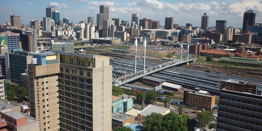 Discover the city’s rich history at the Apartheid Museum and enjoy festive markets.