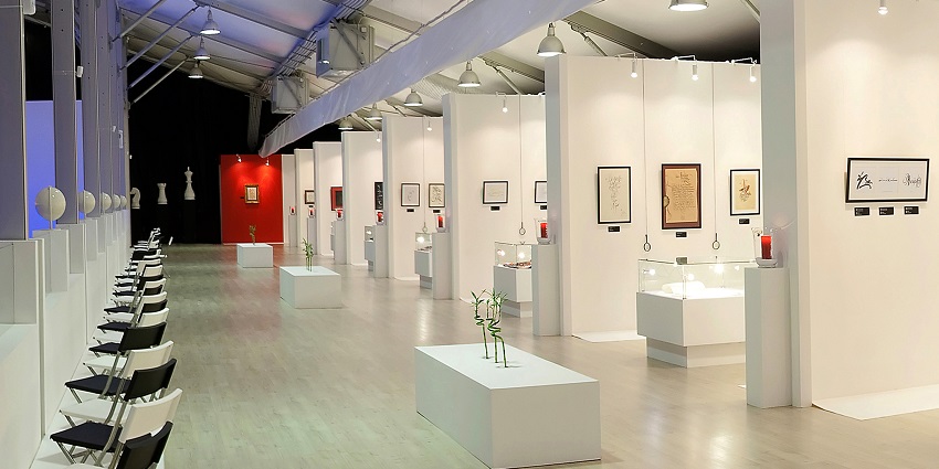 Art gallery showcasing contemporary Jordanian and international art exhibitions.